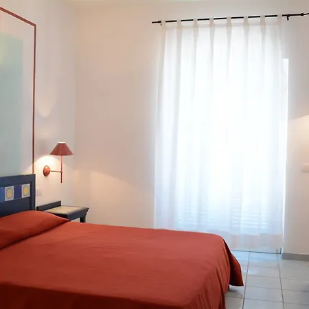 Mangia's Hotel