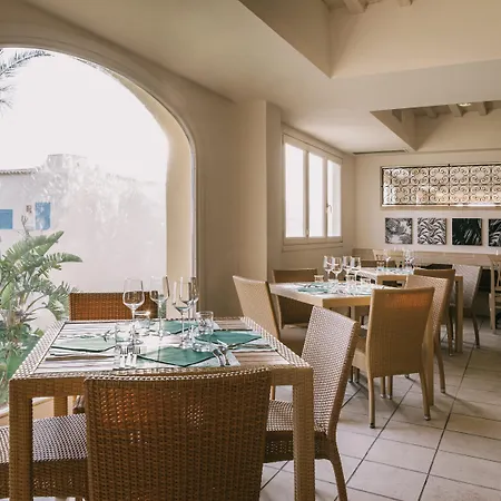 Mangia's Hotel 4*